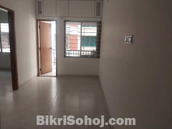 Bashundhara B Block Ready Flat Sales